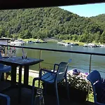 Les Voisins De Mr Sax Maison d'hôtes Dinant