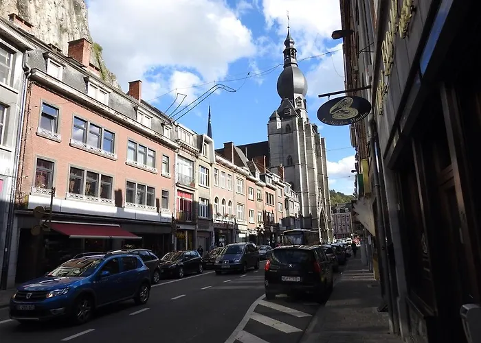 Les Voisins De Mr Sax Maison d'hôtes 2*