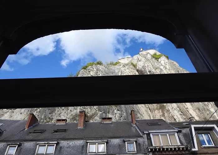 Les Voisins De Mr Sax Dinant