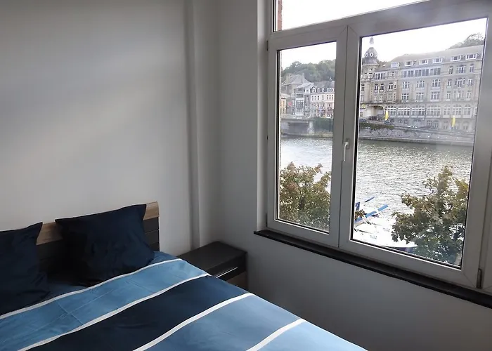 Les Voisins De Mr Sax 2*