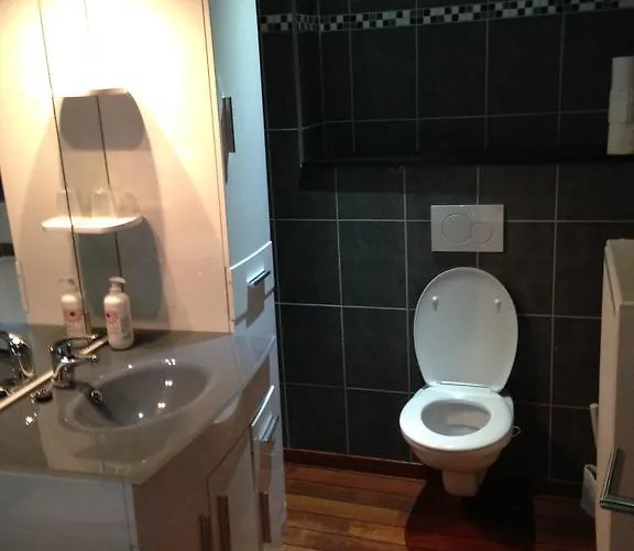 Les Voisins De Mr Sax Dinant