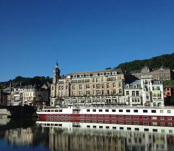 Les Voisins De Mr Sax Dinant