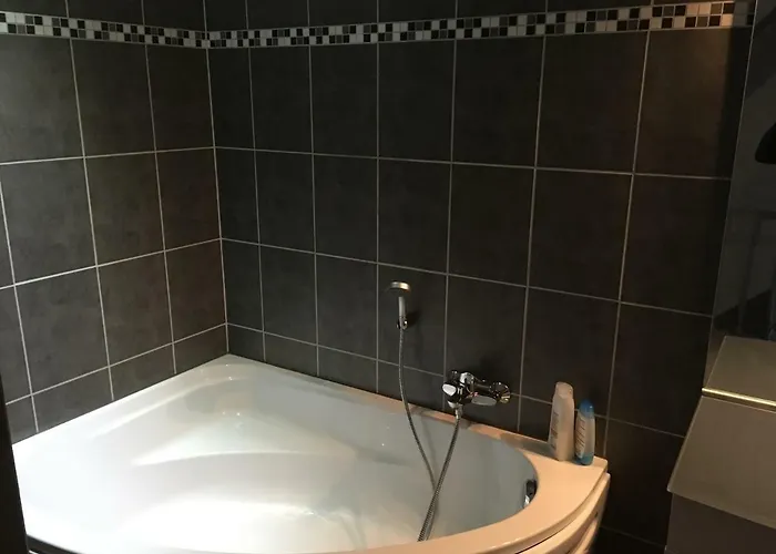 Les Voisins De Mr Sax